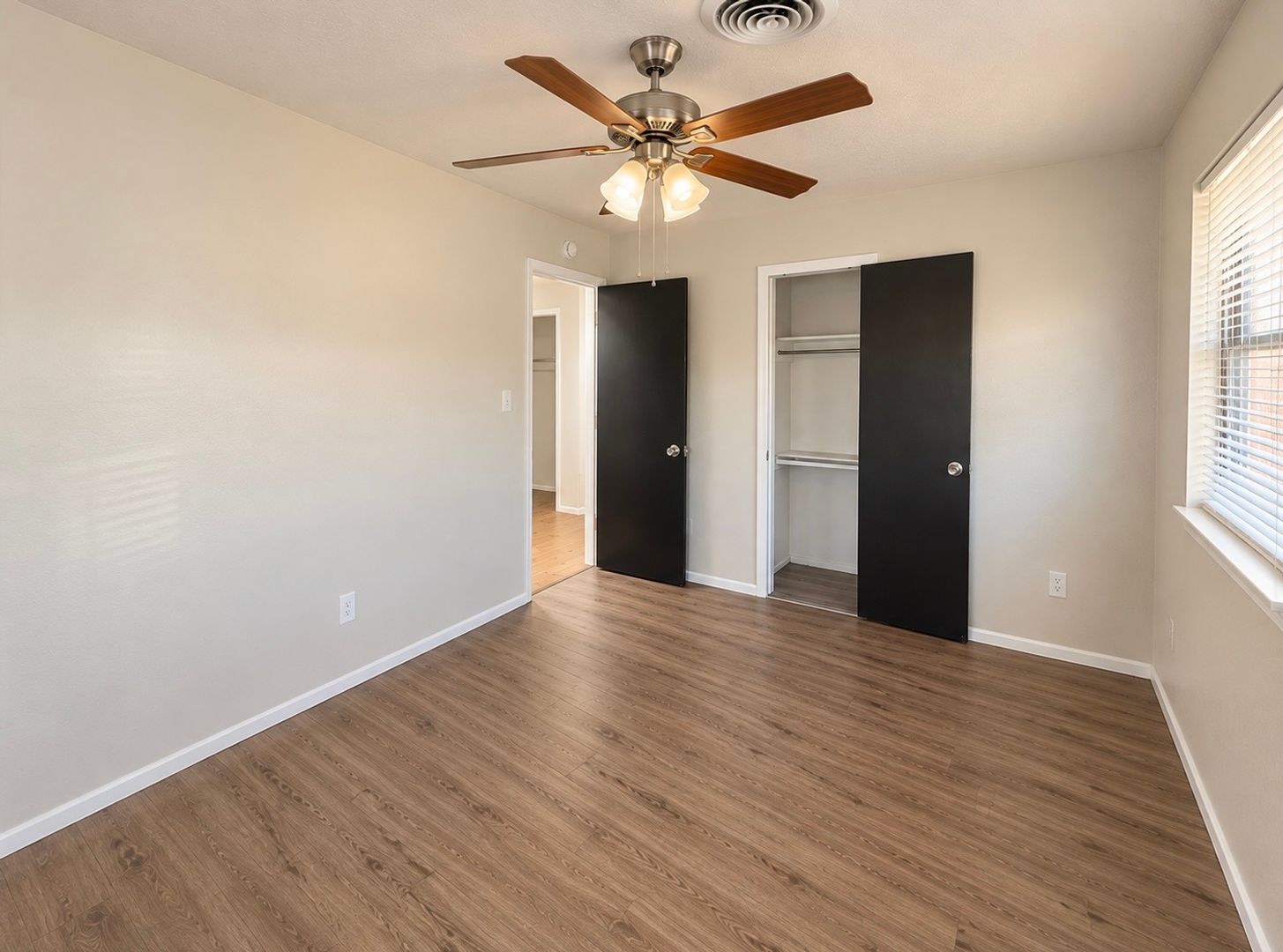 4629 SE Brighton Pl 5 of 12