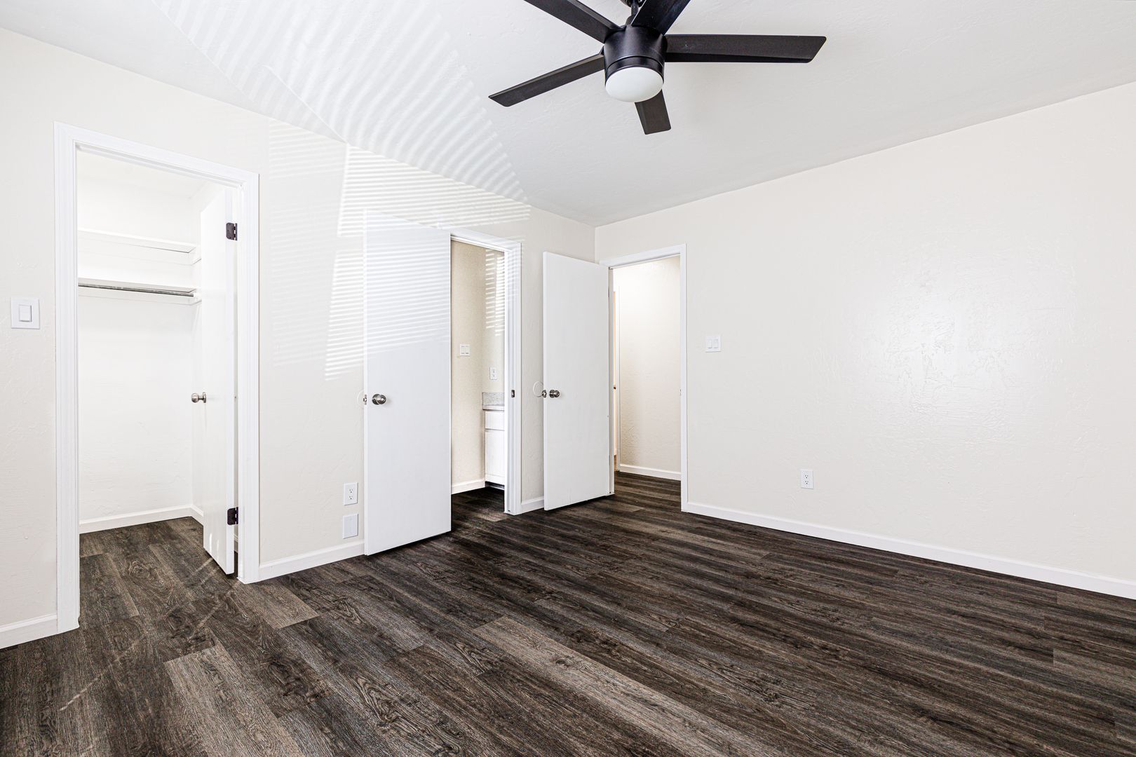 Lawton Apartment: 2509 NW 20th St