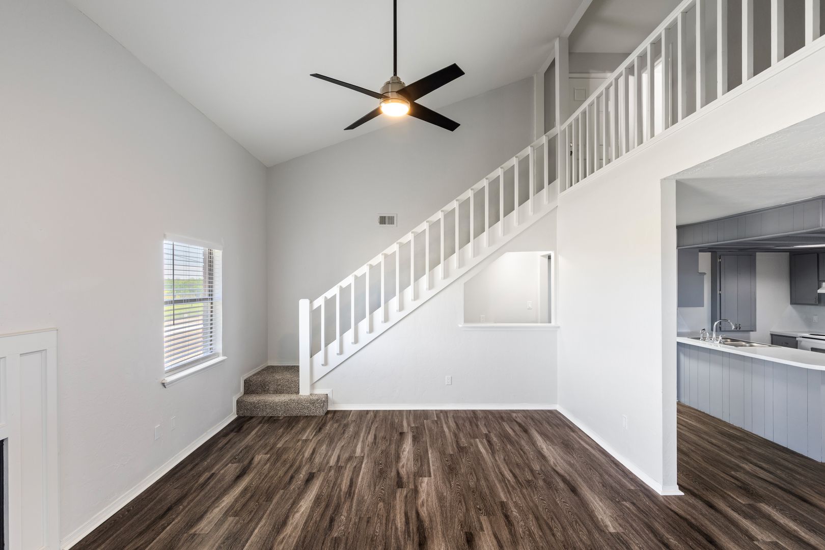 Lawton Apartment: 4001-4003 NW Ozmun Ave