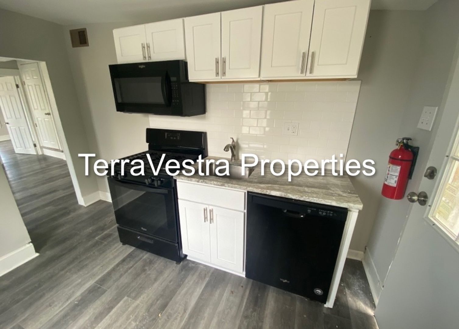Millville Apartment: 327 East Broad