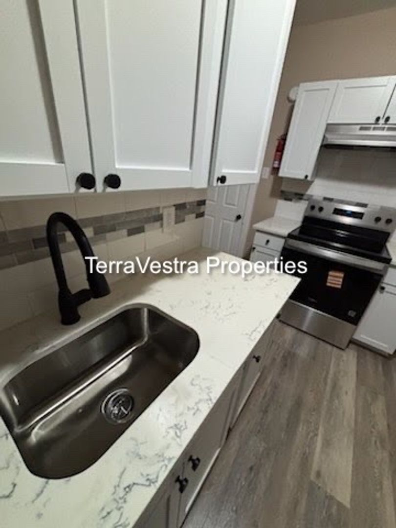 Gloucester City House: 237 Morris Street