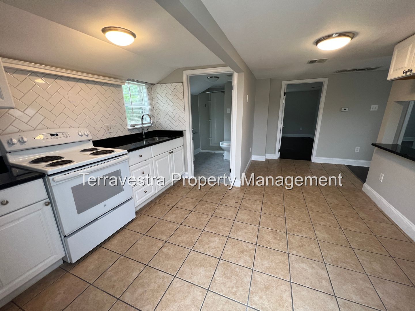 Blackwood Apartment: 110 Woodbury-Turnersville Road