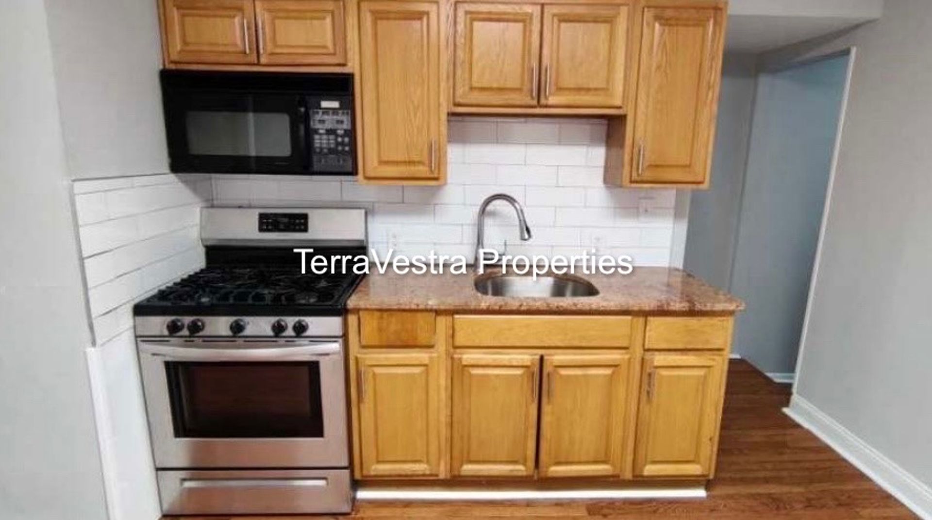 Gloucester City Apartment: 411 Market Street