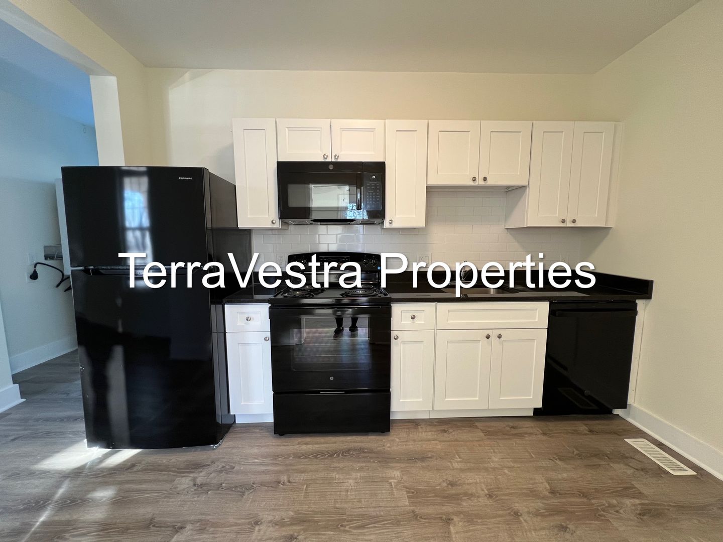 Bridgeton Apartment: 321-323 Atlantic Street