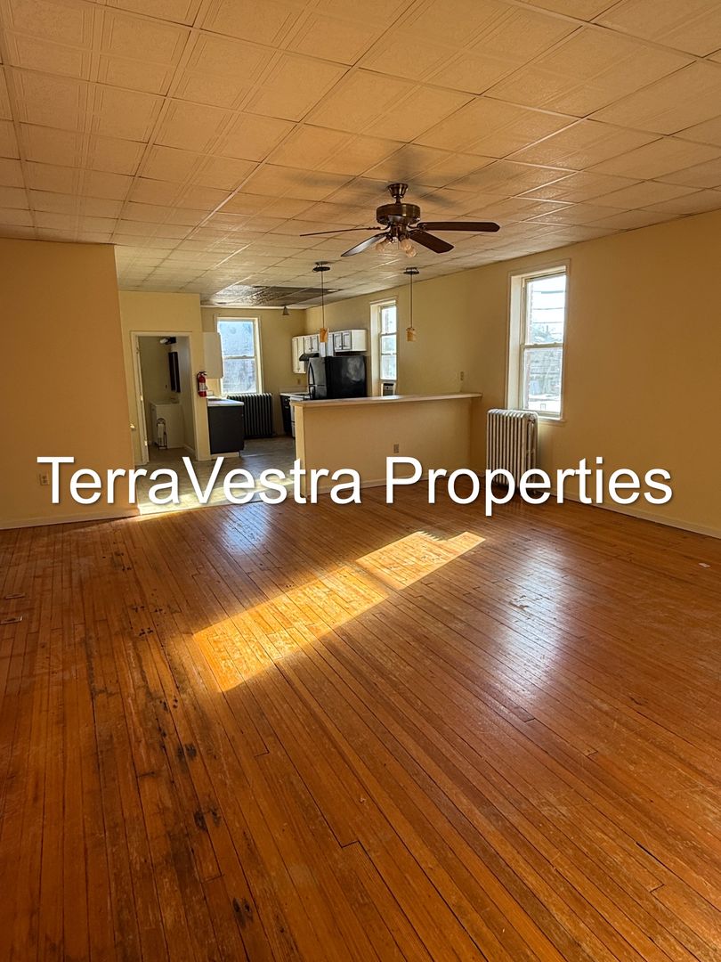 Millville Apartment: 101 North High Street