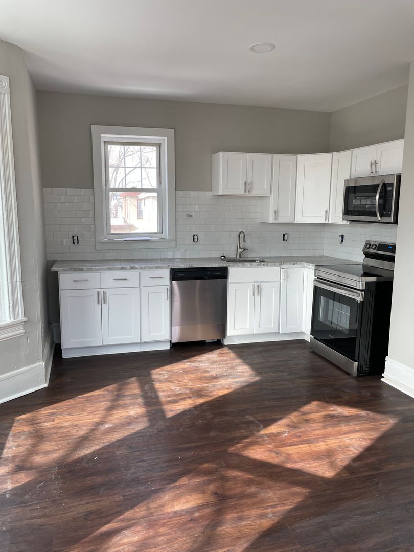 Gloucester City Apartment: 524 Somerset Street