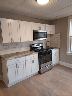 Studio in Gloucester City! Eligible for $500 Security Deposit.