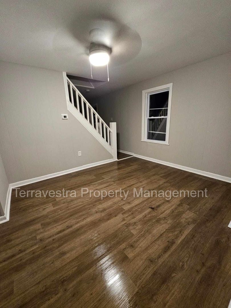 Millville House: 308 W Powell Street