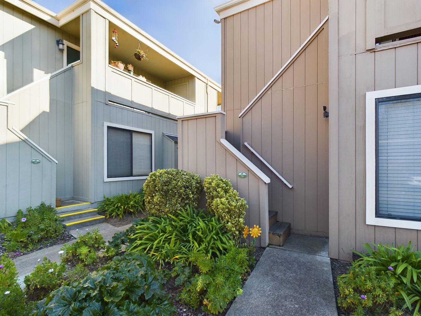 Monterey Condo: 820 Casanova Ave #78