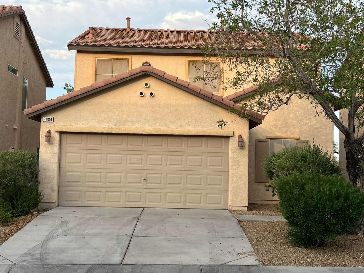 Las Vegas House: 8034 Indian Blanket St.