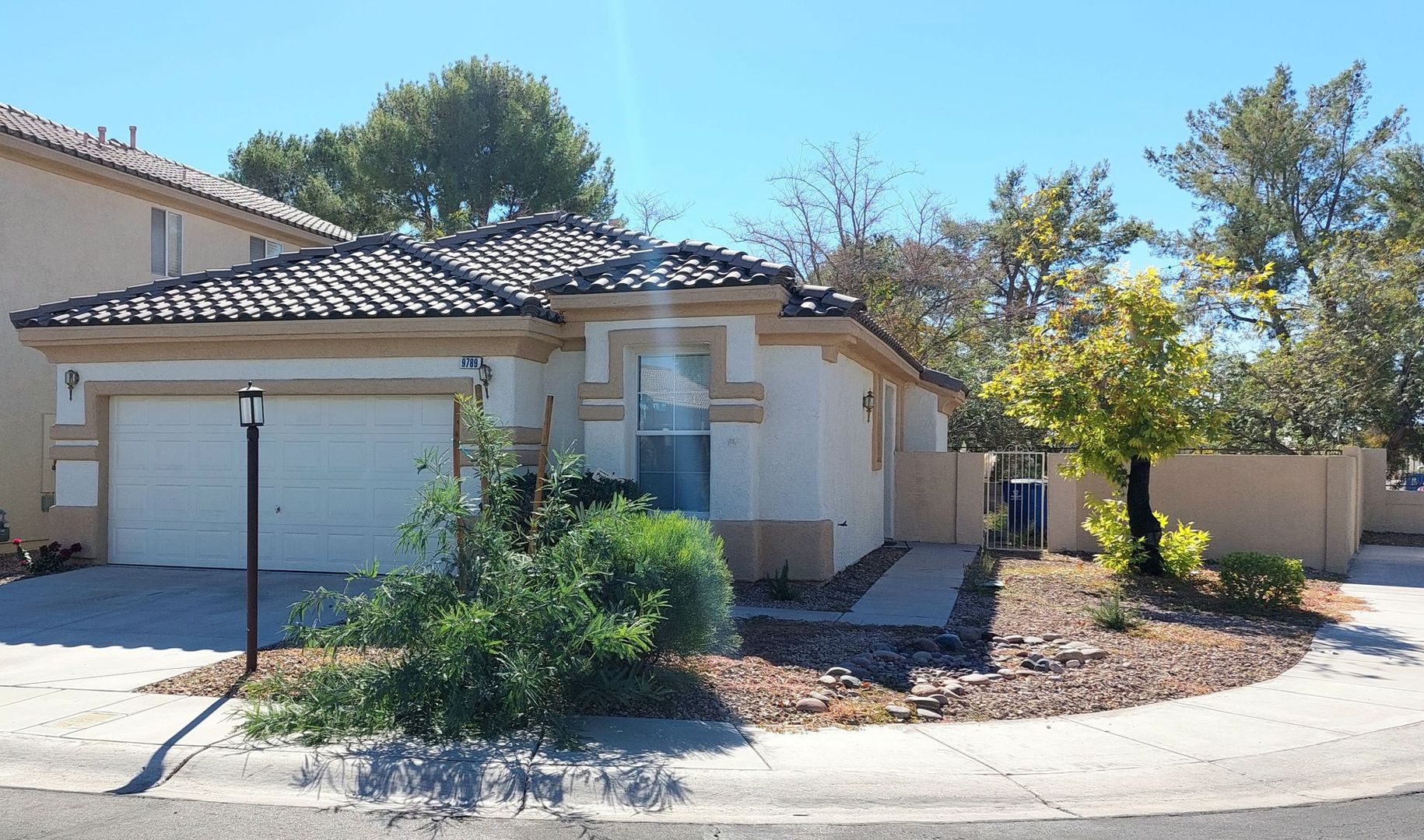 Las Vegas House: 9789 Floweret Avenue