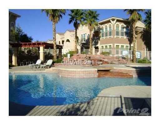 Las Vegas House: 10550 W. Alexander Road #2047