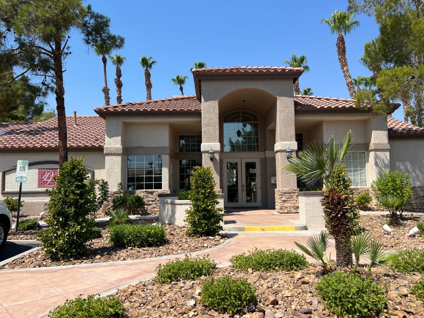 Henderson Condo: 75 N. Valle Verde Drive #321