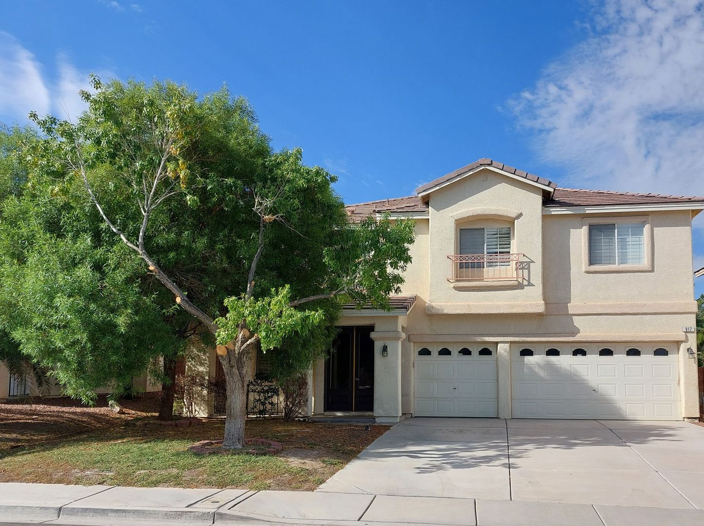 Henderson House: 917 Sir Winston St