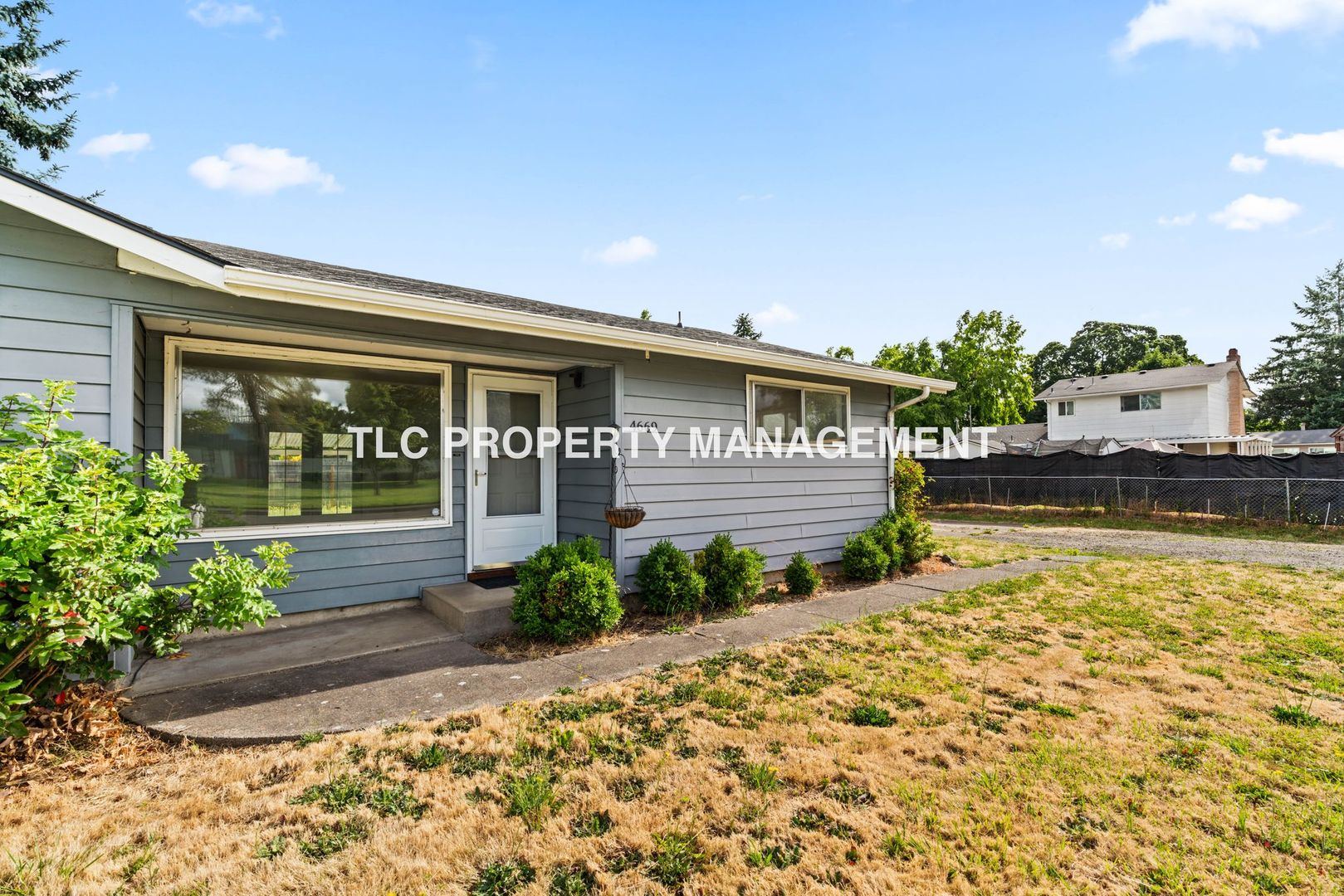 Eugene Apartment: 4669-4671 Barger Drive