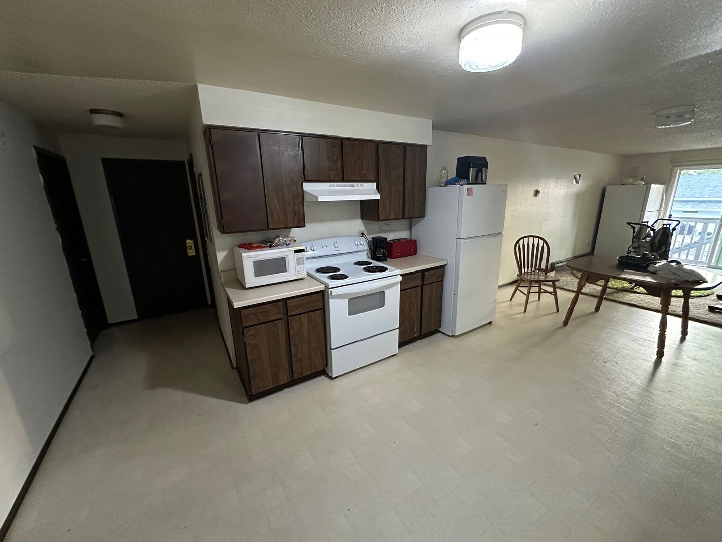 Albany Apartment: 521-563 Madison Street SE