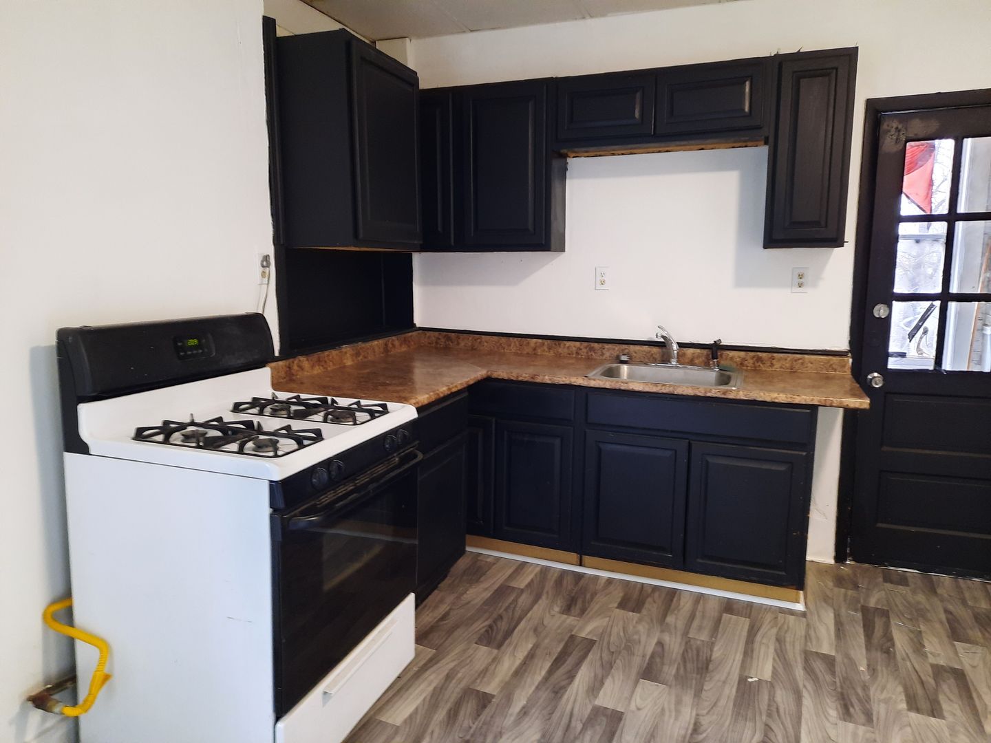 Troy Apartment: 32 Douw Street