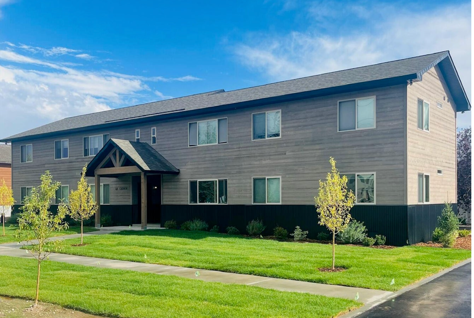 Victor Apartment: 48 Cedron Road