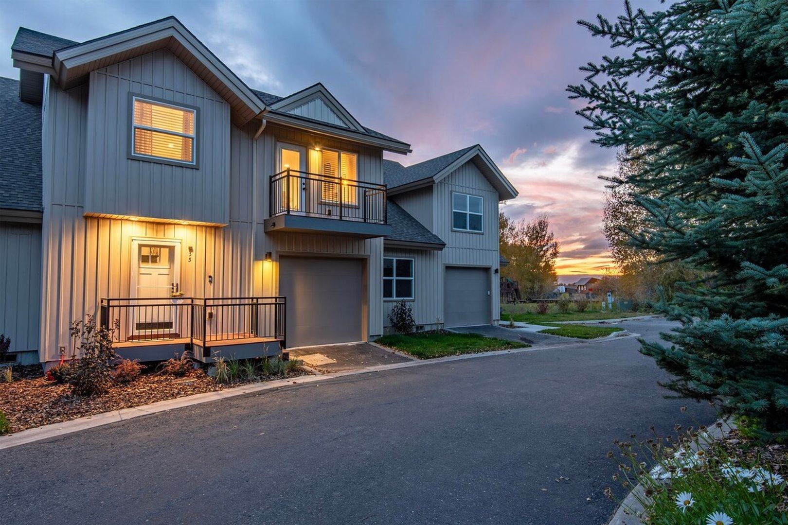 Driggs Townhome: 112 Aspen Meadows Road