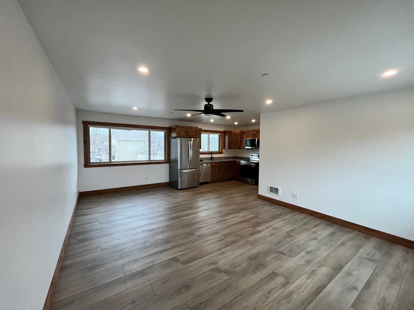Victor Apartment: 48 Cedron Road