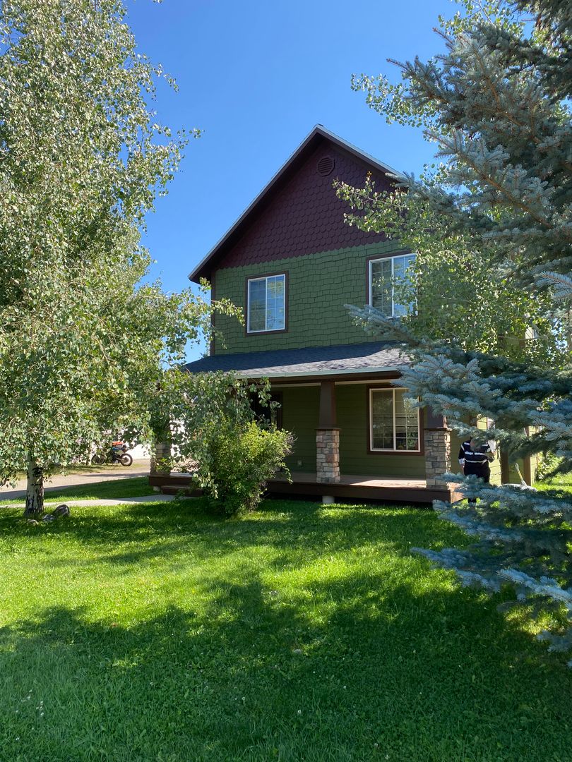 Driggs House: 823 Eagles Rest Dr, Driggs, ID 83422