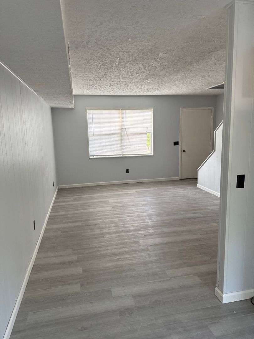 Rogersville Apartment: 301 Park Blvd