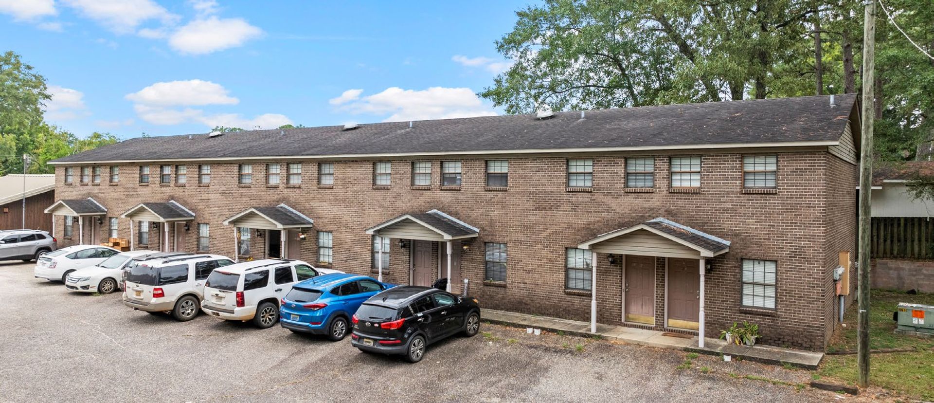 Monroeville Apartment: 73 Madison Street