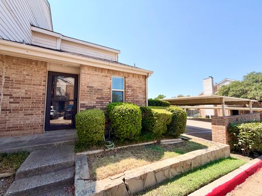 Gorgeous 1 bedroom, 1 and half bath in Farmers Branch – photo 1