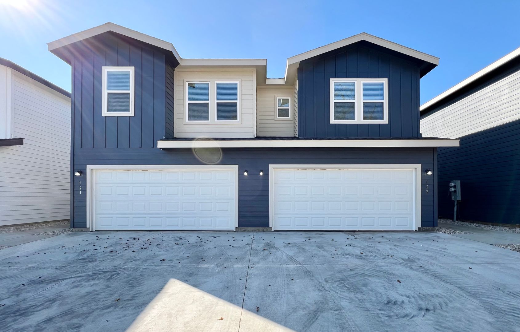 Burleson House: 3501 E Renfro #121