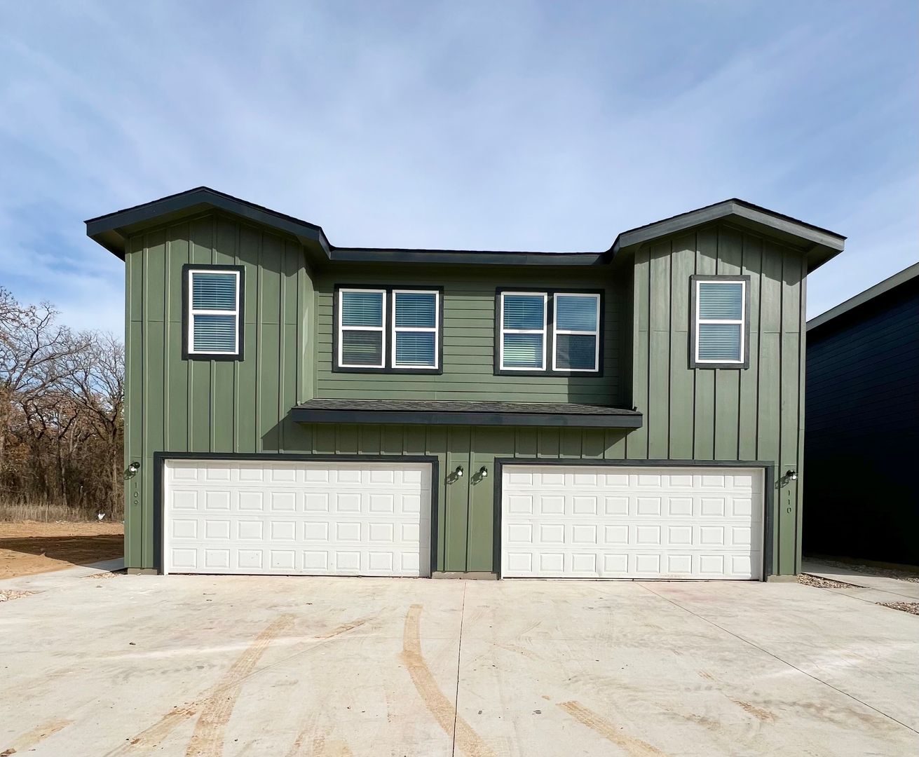 Burleson House: 3501 E Renfro #110