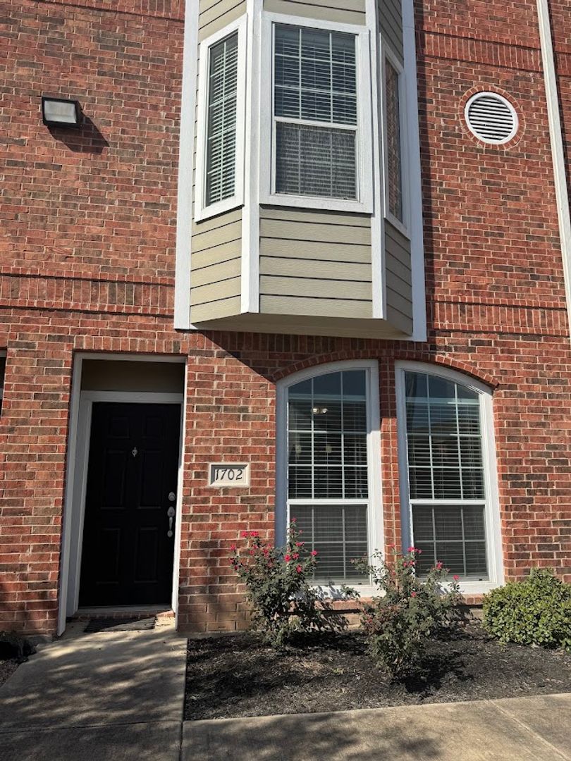 College Station Townhome: 1198 Jones Butler #1702