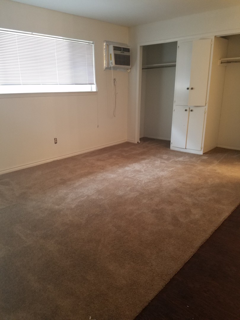 SAN ANTONIO Apartment: 7811 CHAMBERS RD