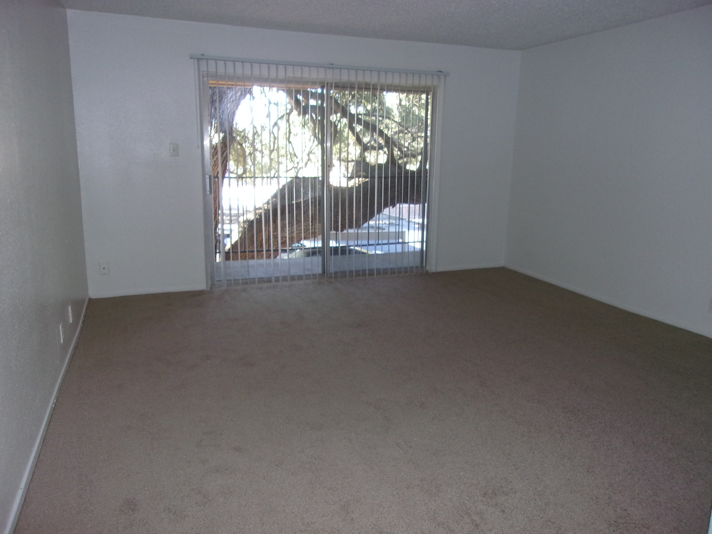 SAN ANTONIO Apartment: 7811 CHAMBERS RD