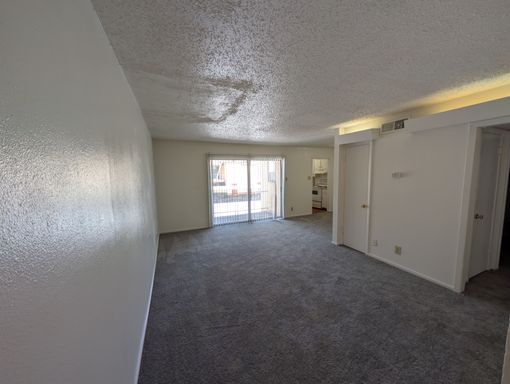 3253 HILLCREST DR - 43-B – photo 1