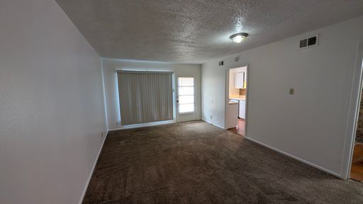 3253 HILLCREST DR - *209 – photo 1