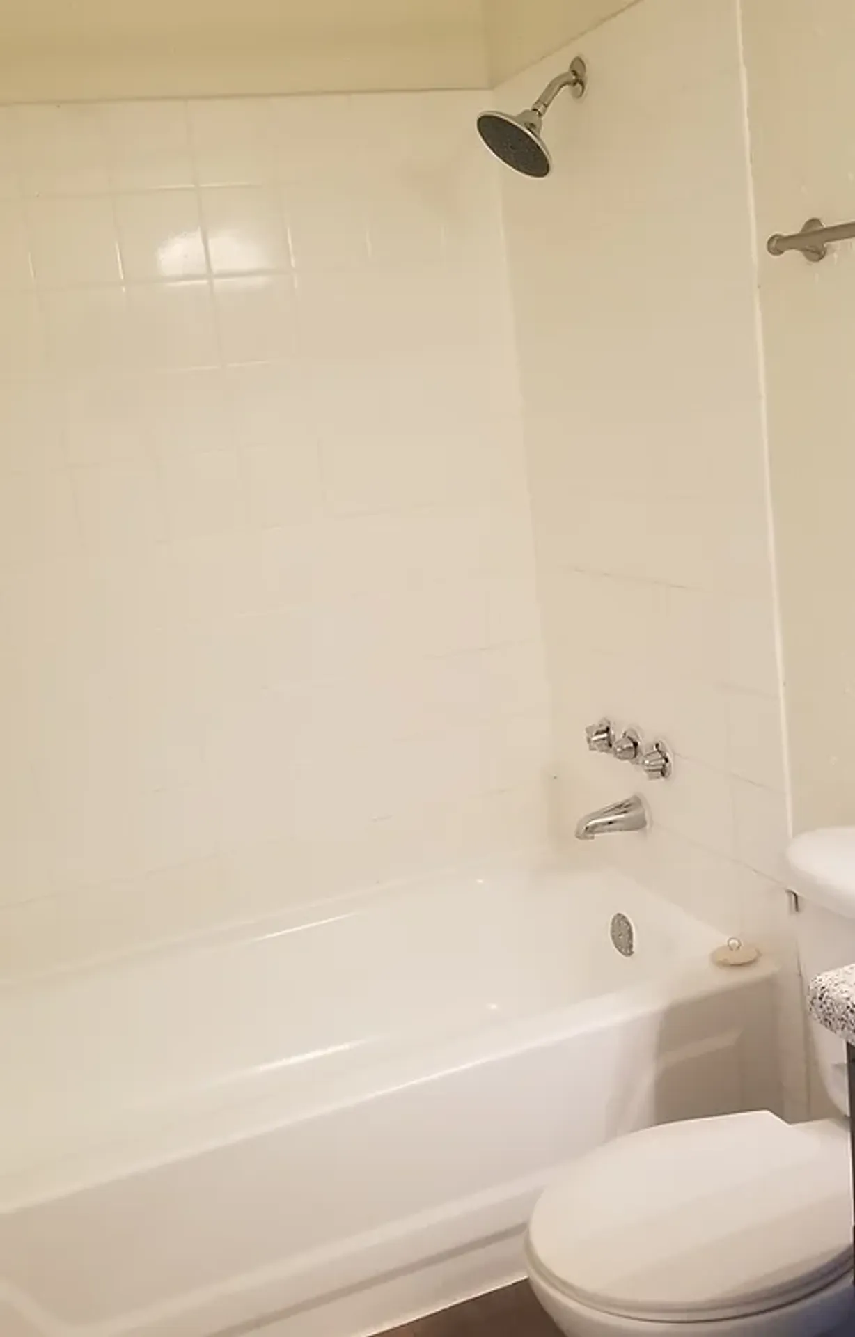 Grand Prairie Apartment: 950 Duncan Perry Road