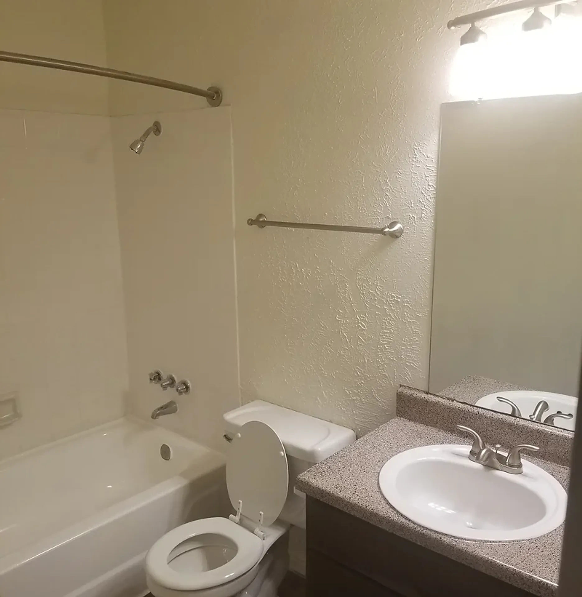 Grand Prairie Apartment: 2305 Sweet Water Dr.