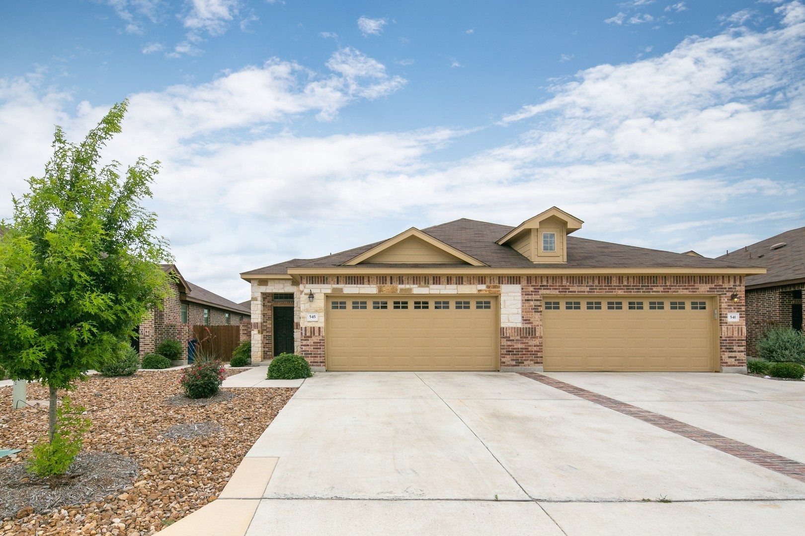 New Braunfels Townhome: 541 Creekside Forest