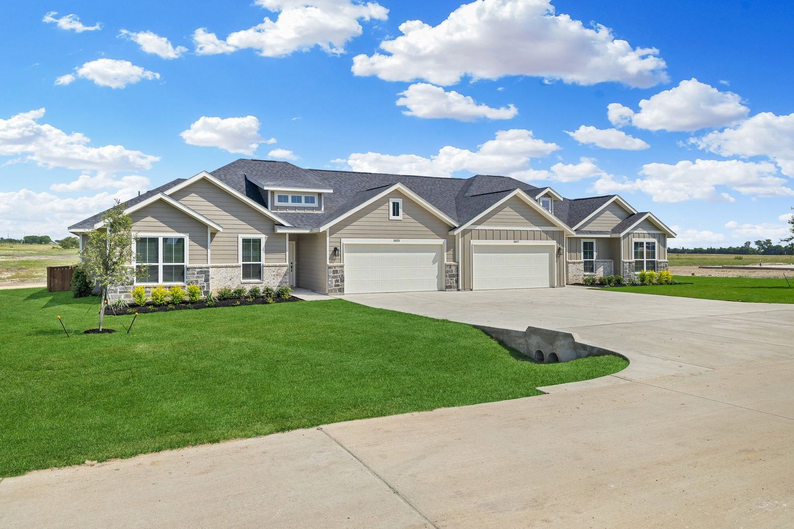 Midlothian Townhome: 4423 Clovis Ct