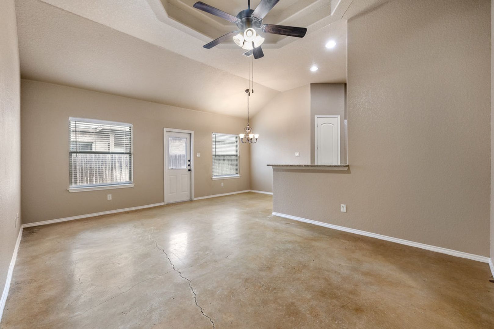 New Braunfels Townhome: 266 Rosalie Dr