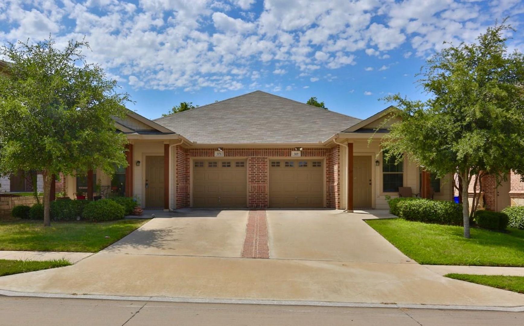 Lavon Townhome: 371 Orbit Drive