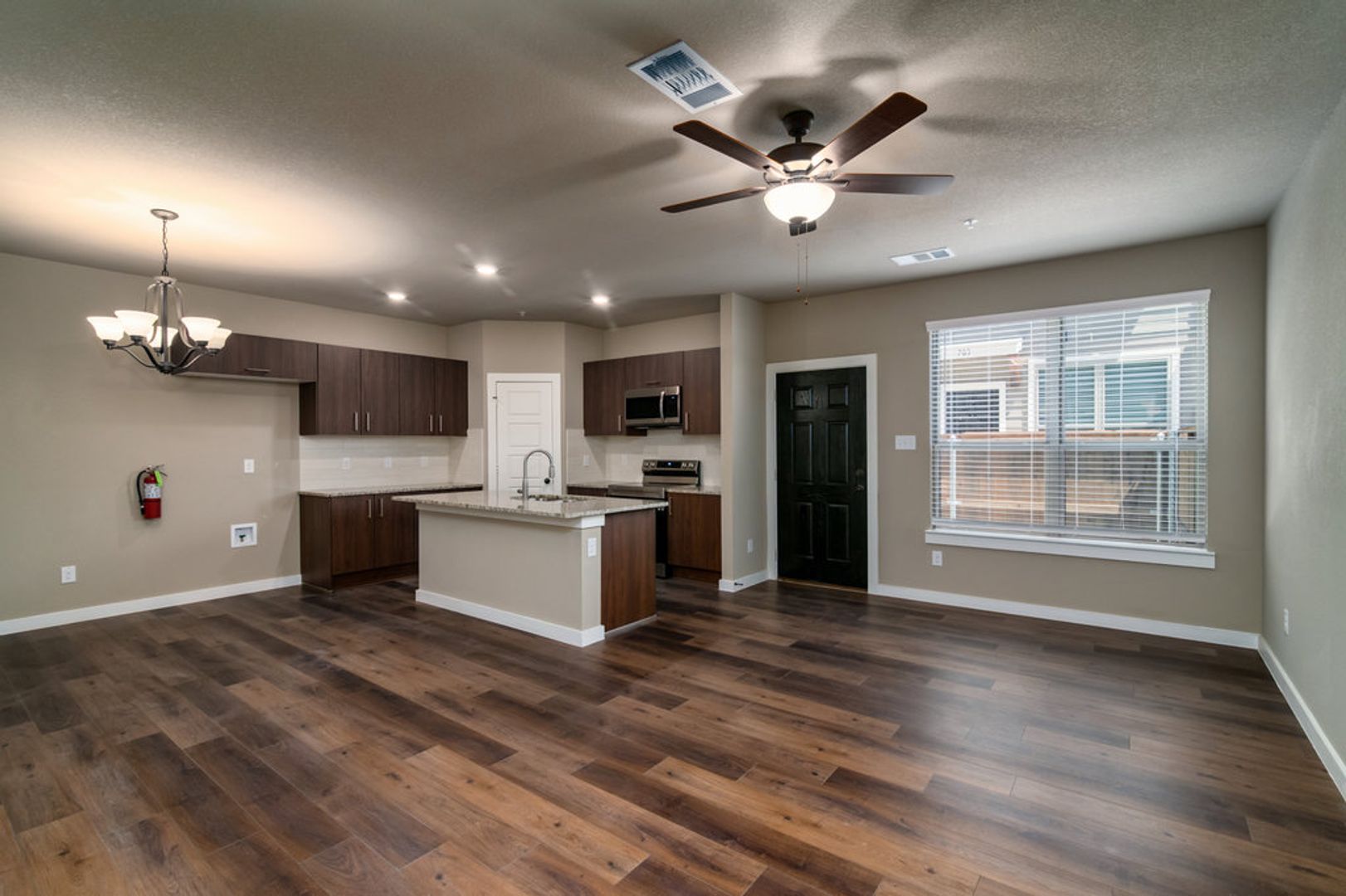 Venus Townhome: 646 Fallow Dr