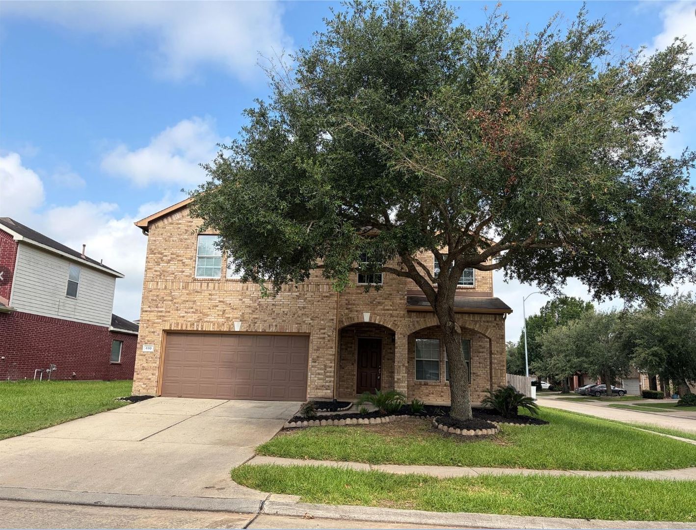 Katy House: 410 Sunwood Glenn Lane