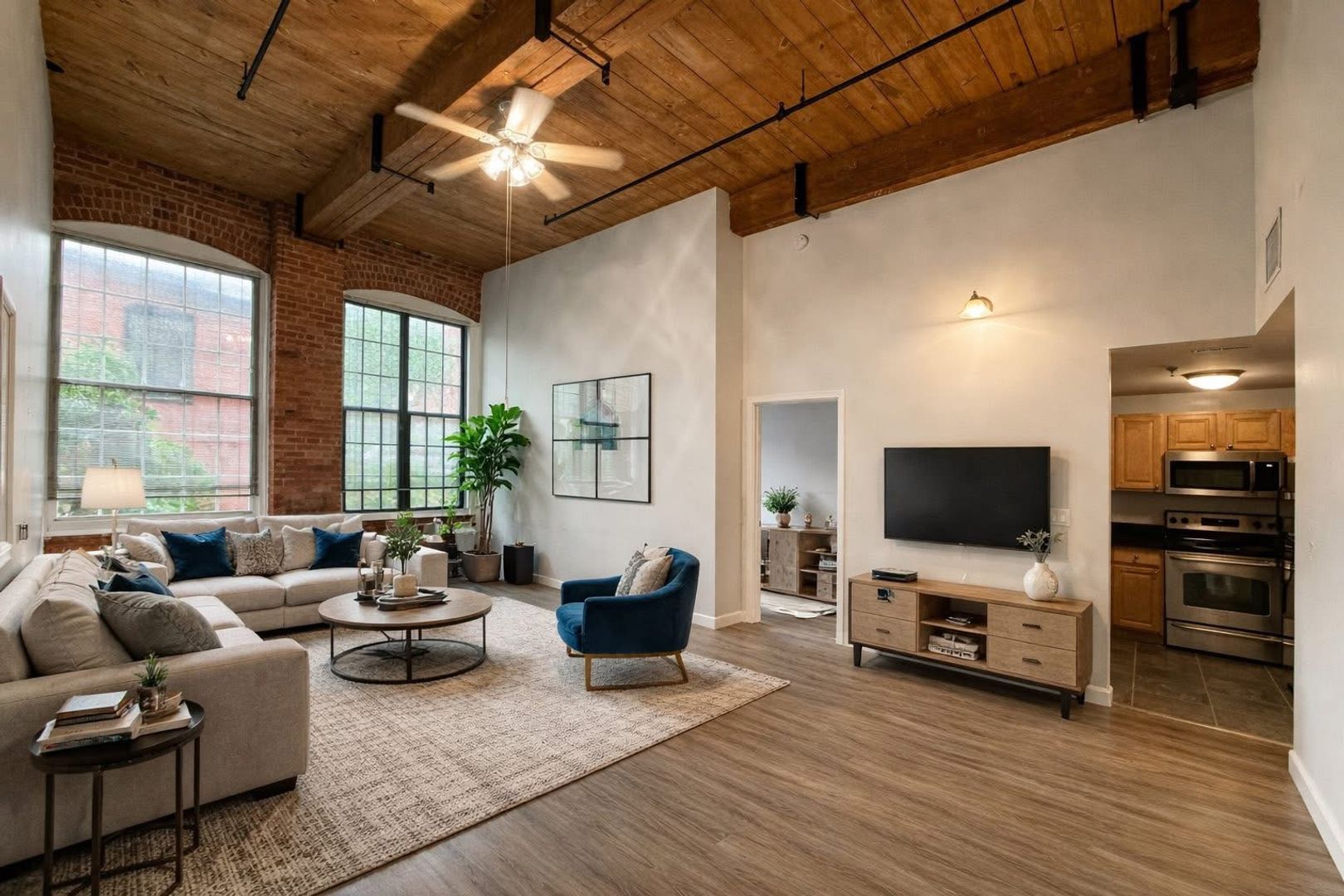 Beacon Falls Apartment: 2 North Main St