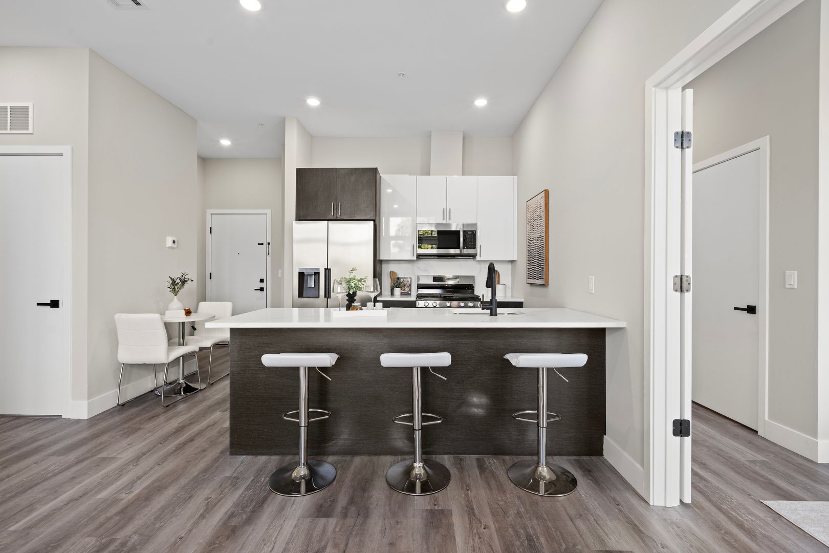 Jersey City Apartment: 70 Central Avenue