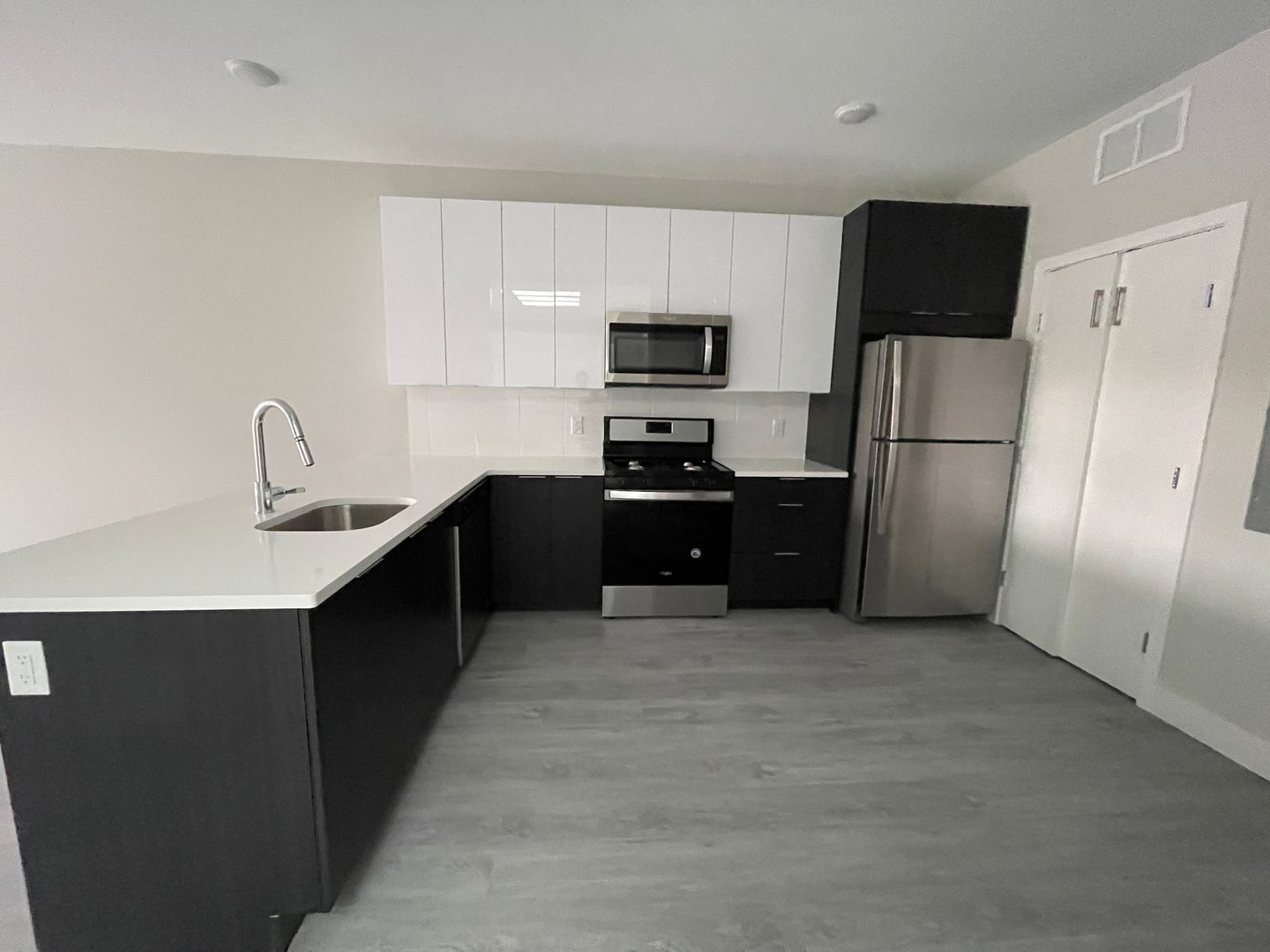 River Lofts 5 of 16