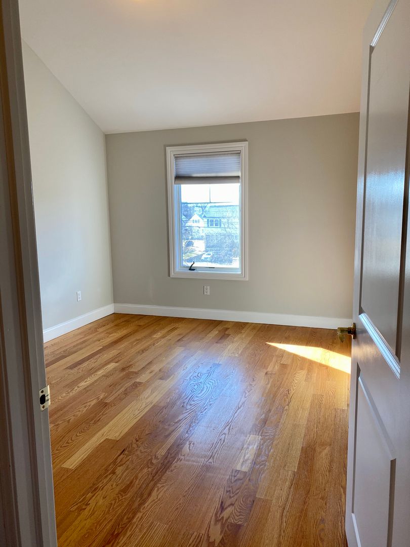 Fair Lawn Apartment: 12-56 River Road