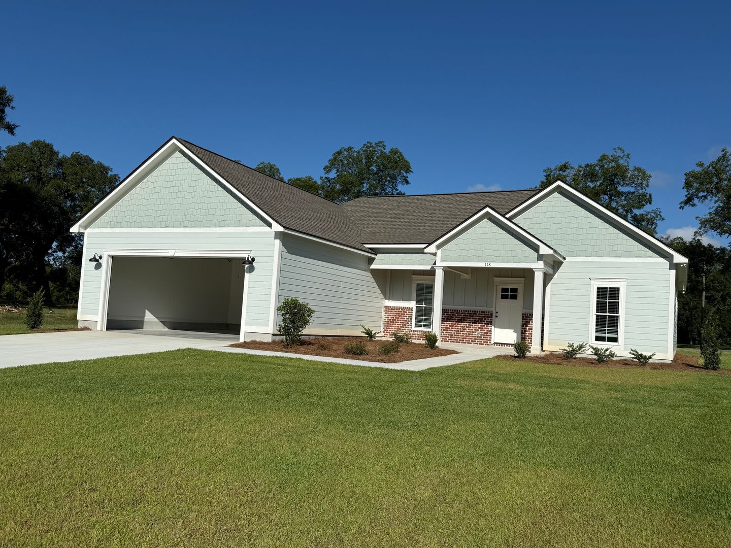 Leesburg House: 118 Fawn's Rest Court