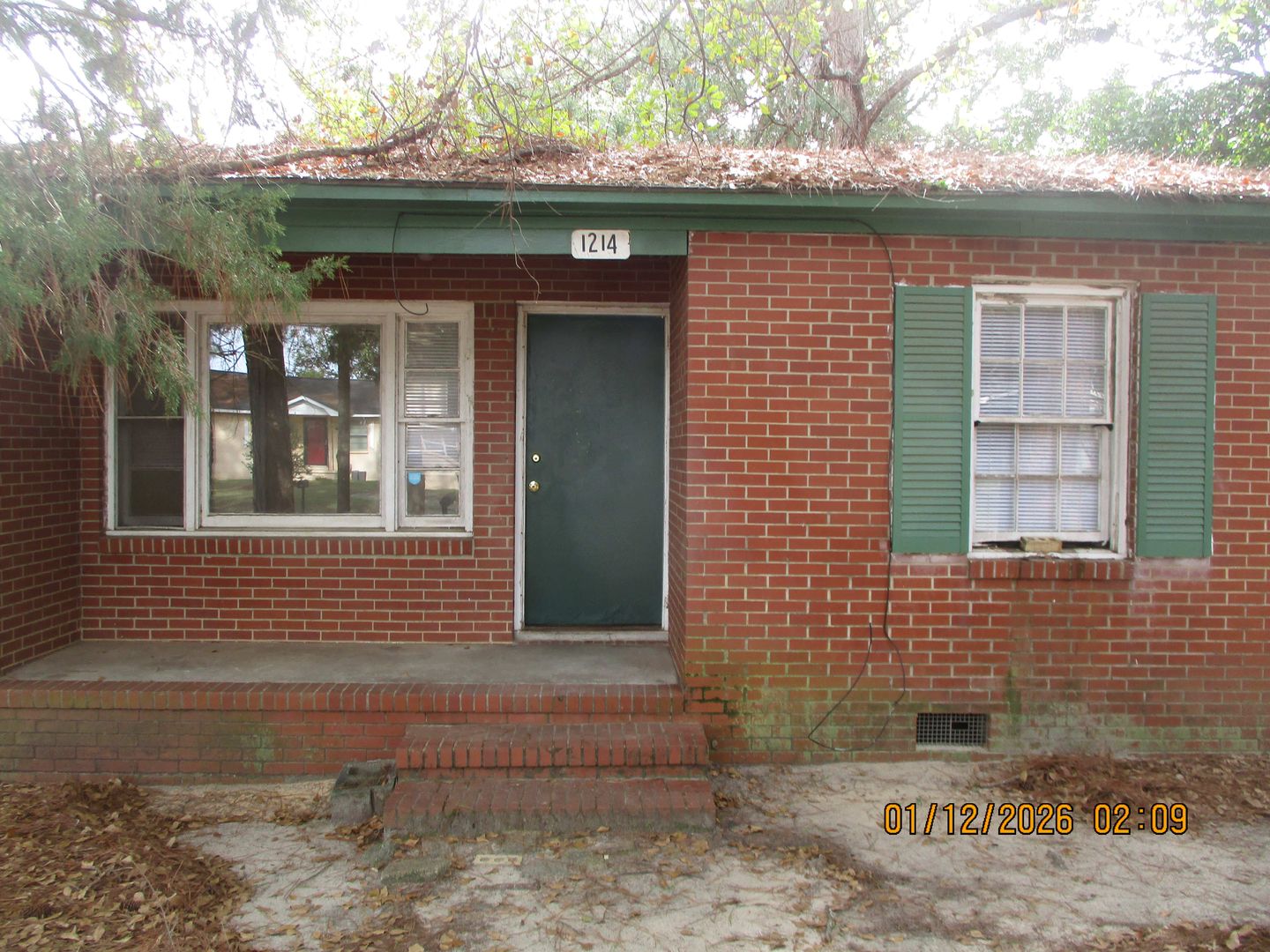 Albany House: 1214 E Third Ave.