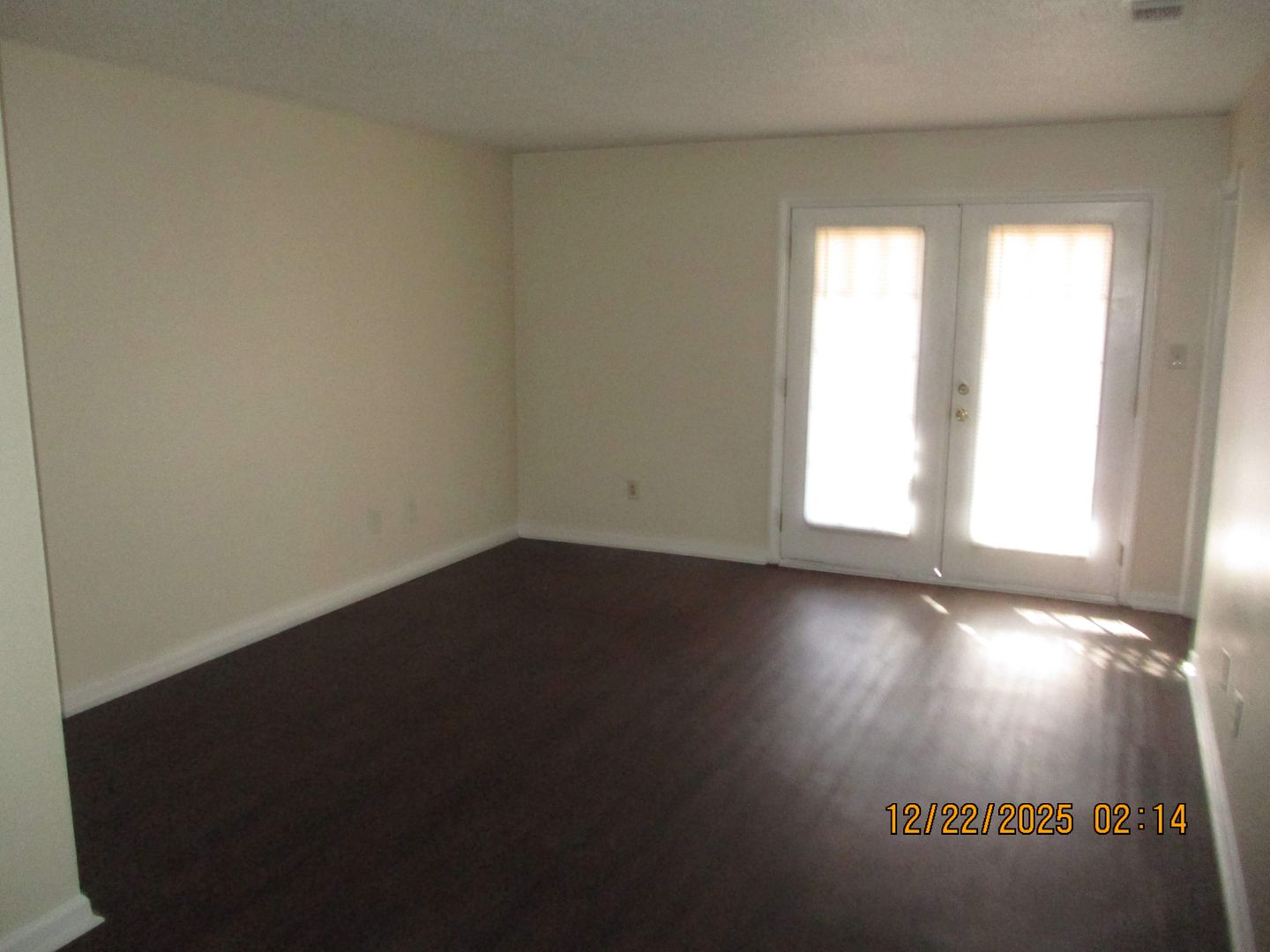 Albany House: 2110 Lennox St. #27